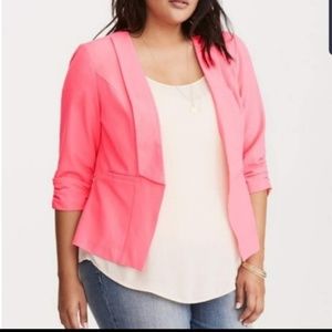 Torrid Neon Pink Ruched 3/4 Sleeve Blazer